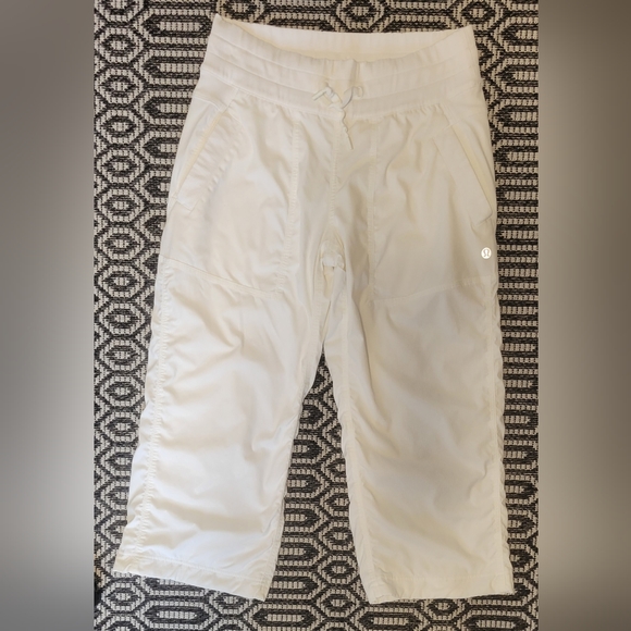 Lululemon Studio Crop Sz4 - Picture 4 of 8